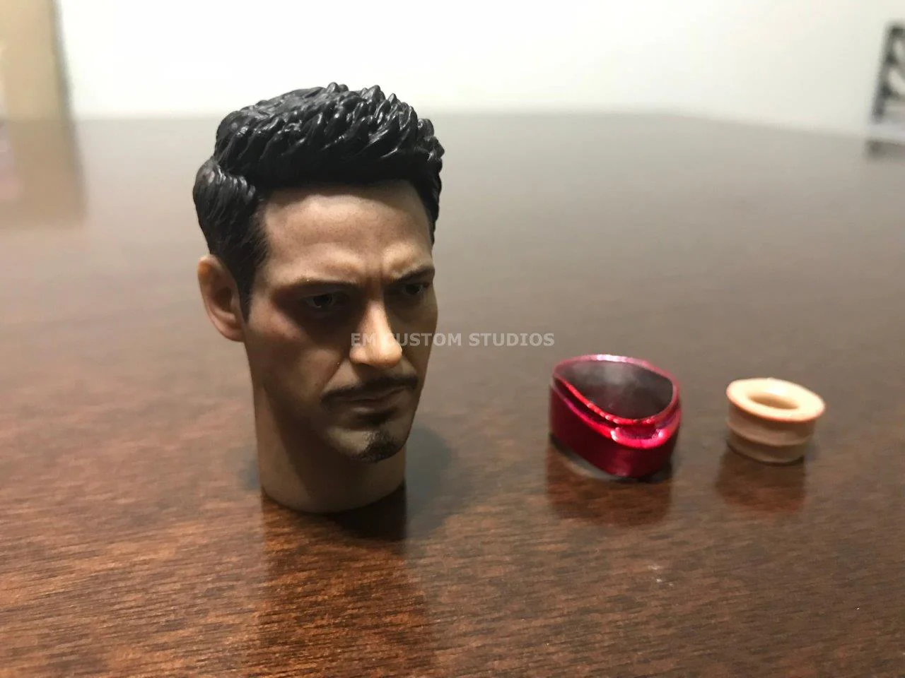 Cabeza custom Tony 5.0 con daño de batalla escala 1/6 - Image 8