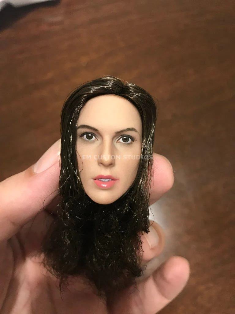 Cabeza Femenina Gal marca custom escala 1/6 - Image 3