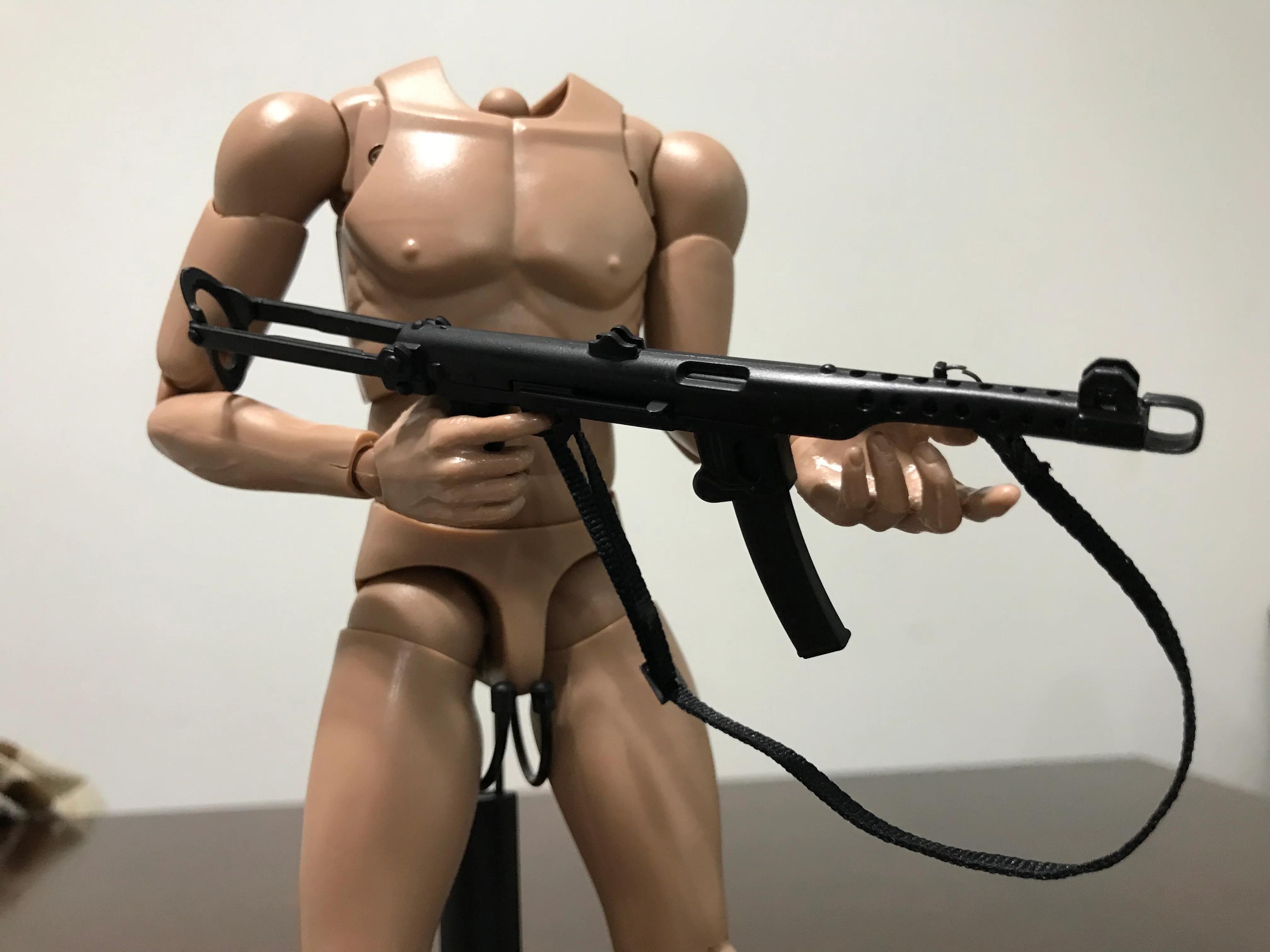 [EN STOCK] Accesorio Metralleta alemana (subfusil) marca custom escala 1/6 - Image 5