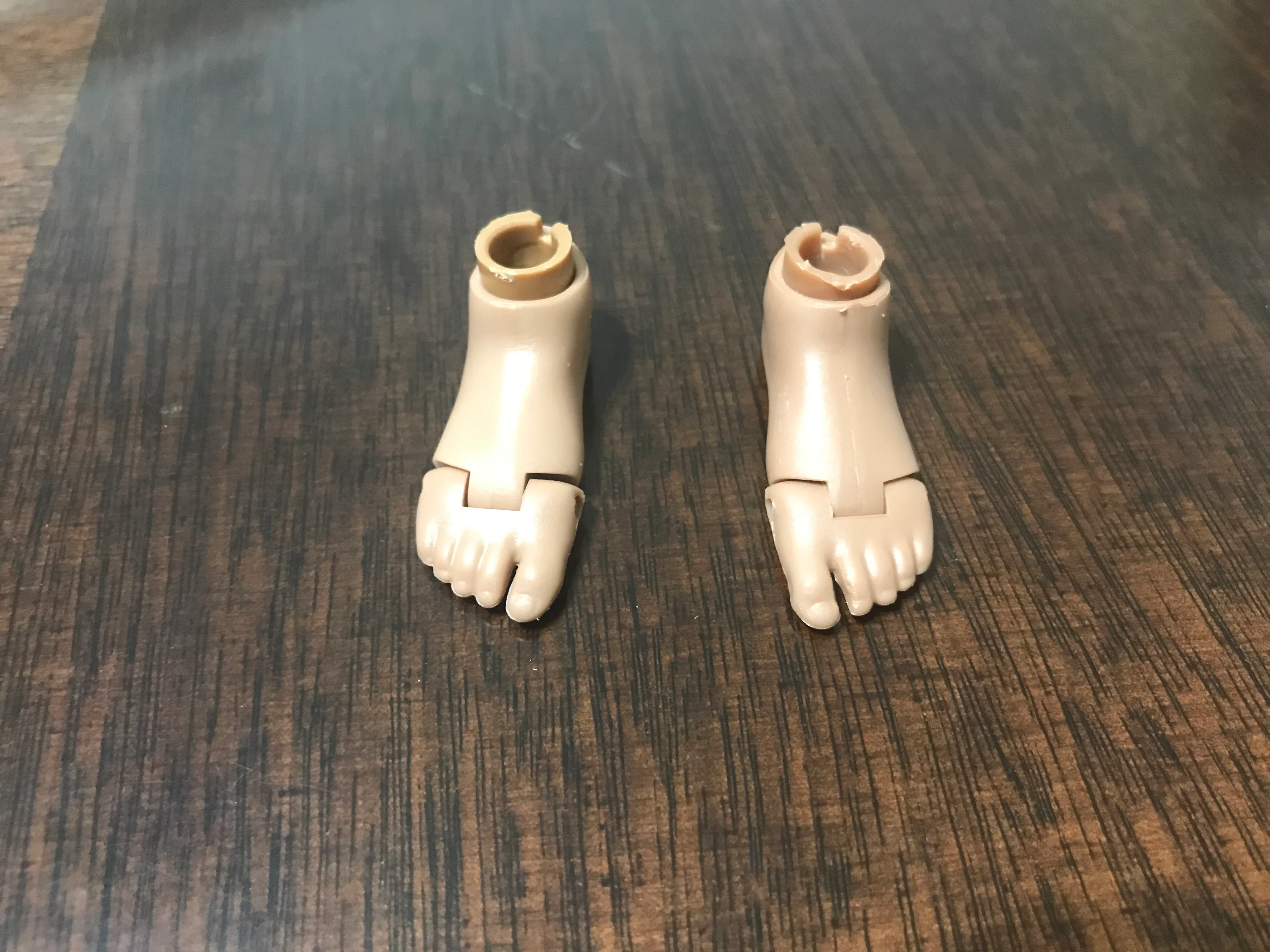 [EN STOCK] Accesorios Par de pies genéricos para cuerpos masculinos marca custom escala 1/6 - Image 10