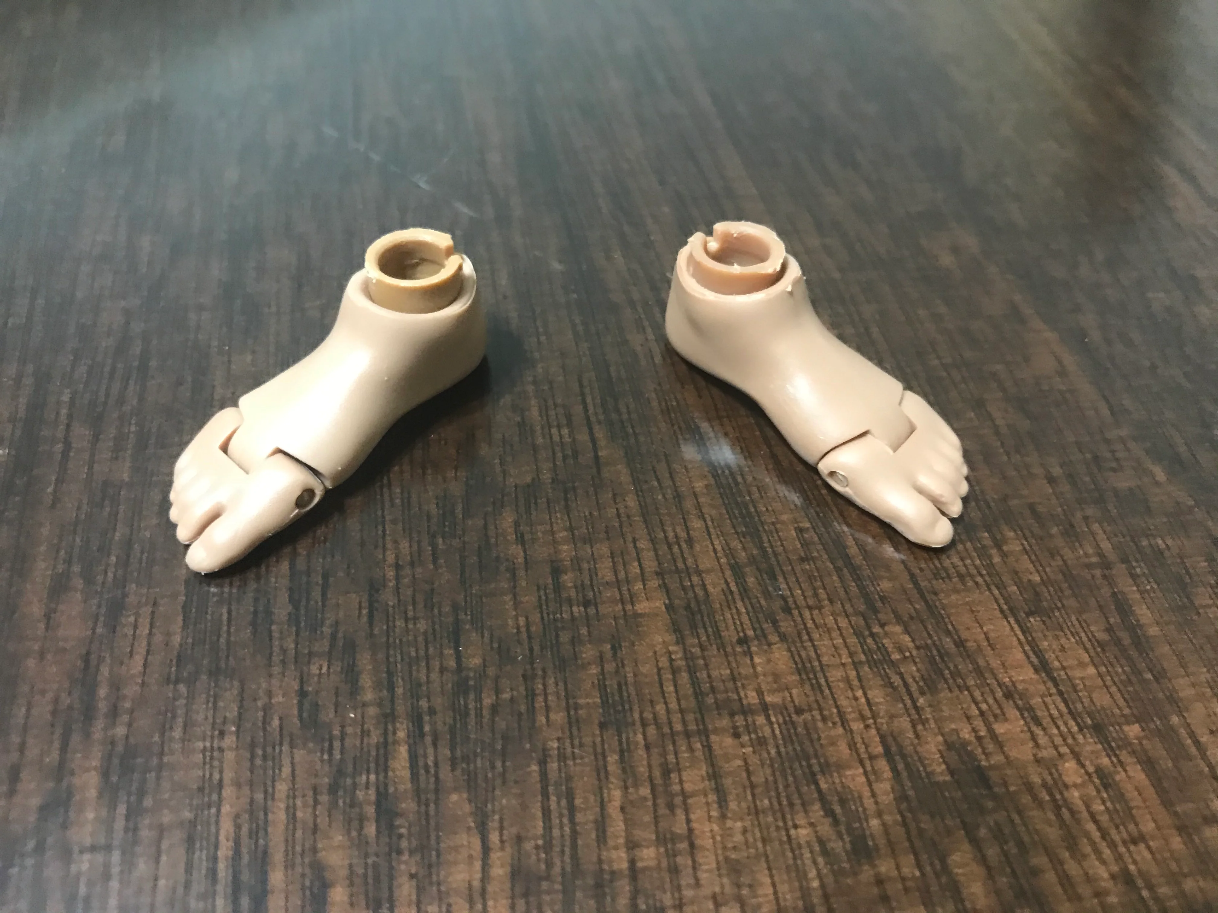 [EN STOCK] Accesorios Par de pies genéricos para cuerpos masculinos marca custom escala 1/6 - Image 7