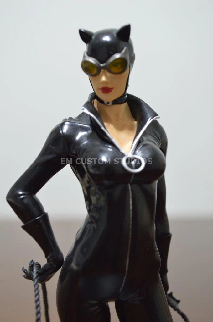 [EN STOCK] Estatua Catwoman - The New 52 marca Kotobukiya serie ArtFX escala 1/10 - Image 3