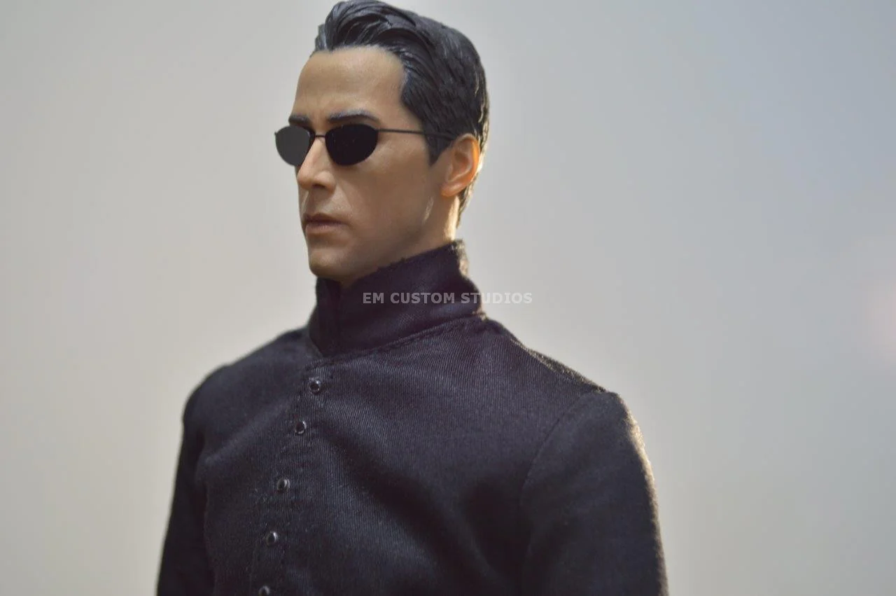 Figura Hacker marca EM Custom Studios escala 1/6 - Image 3