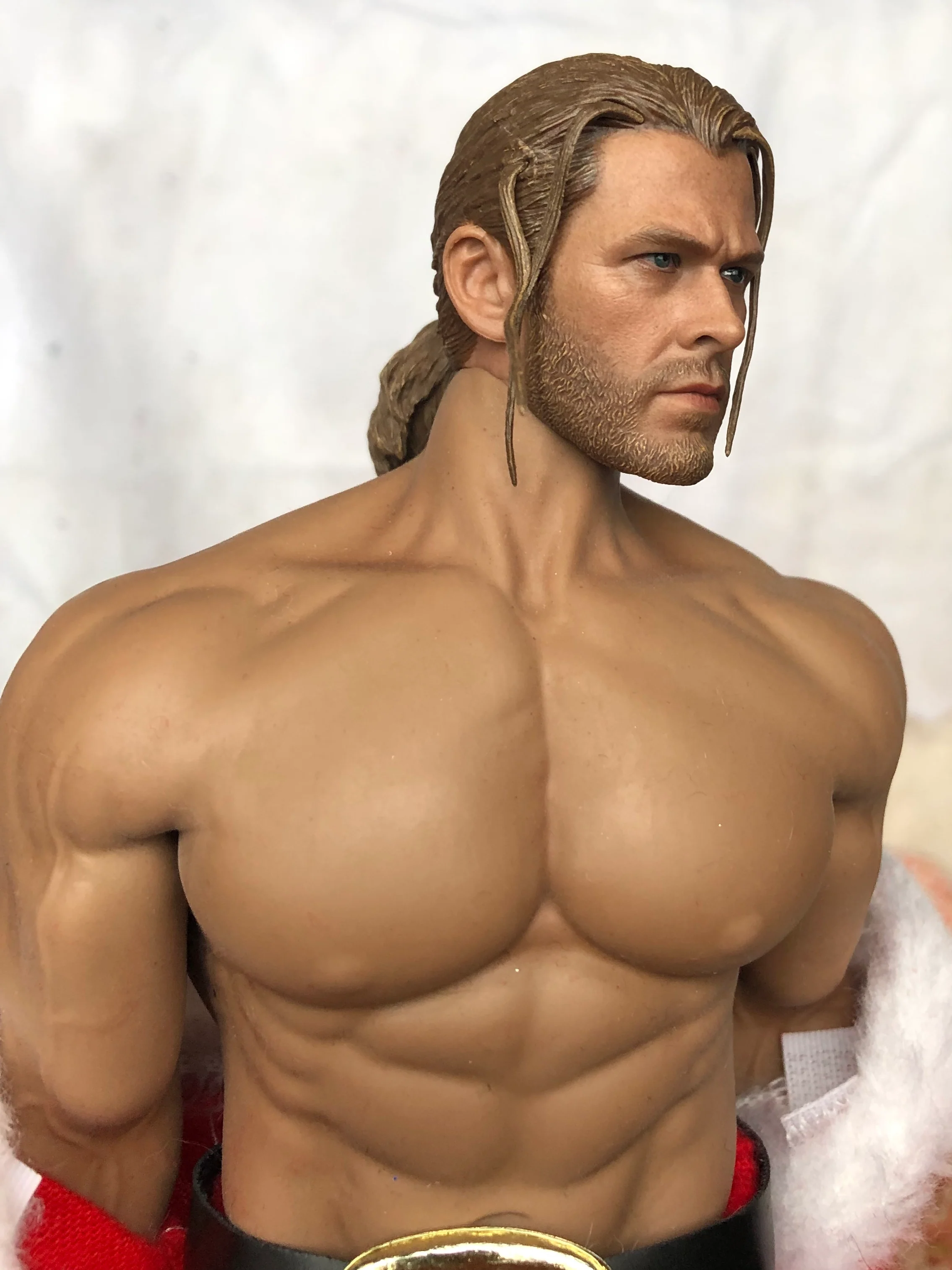 Figura Thunder marca EM Custom Studios escala 1/6 - Image 3
