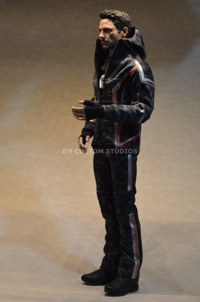 Figura Tony Nano Suit marca EM Custom Studios escala 1/6 - Image 4
