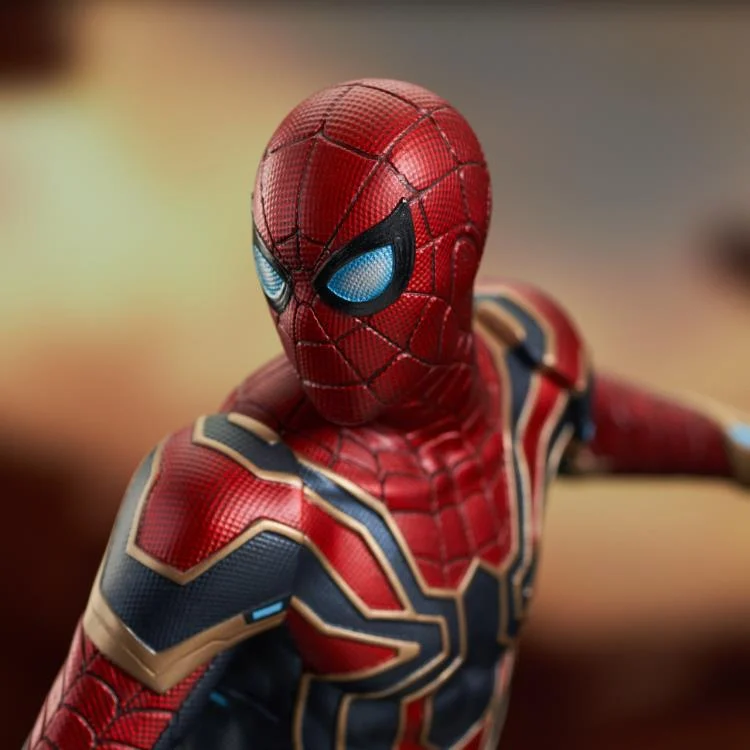 Pedido Busto Iron Spider (Edición limitada) (Resina) - Marvel Studios: The Infinity Saga marca Diamond Select Toys escala 1/6 - Image 10