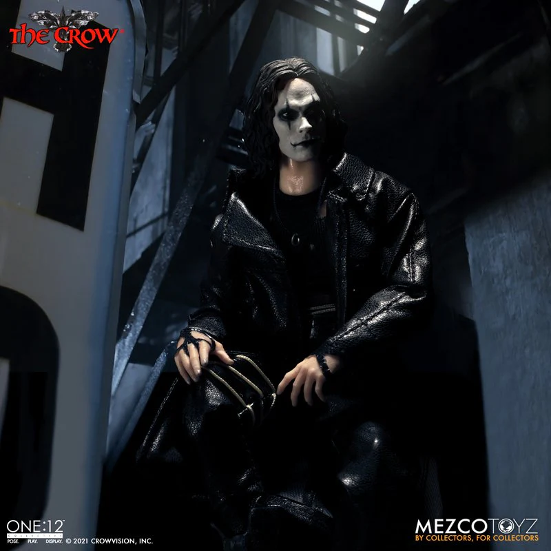 Pedido Figura Erick Draven - The crow - One:12 Collective marca Mezco Toyz 76474 escala pequeña 1/12 - Image 13