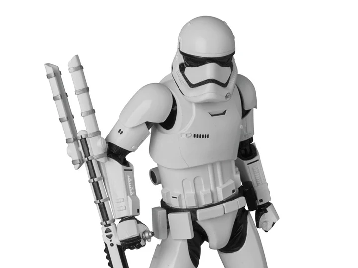 Pedido Figura First Order Stormtrooper - Star Wars: The Force Awakens - MAFEX marca Medicom Toy No.021 escala pequeña 1/12 - Image 5