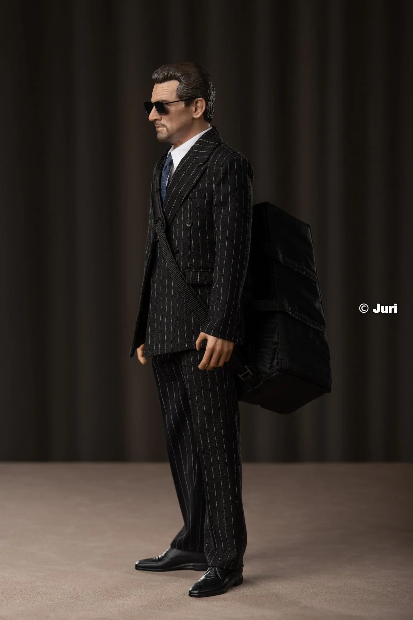Pedido Figura Neil marca Present Toys PT-19 escala 1/6 - Image 17