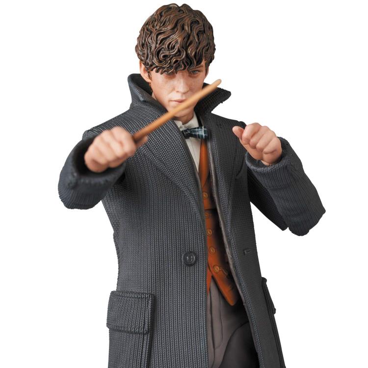 Pedido Figura Newt Scamander - Fantastic Beasts - MAFEX marca Medicom Toy No.097 escala pequeña 1/12 - Image 6