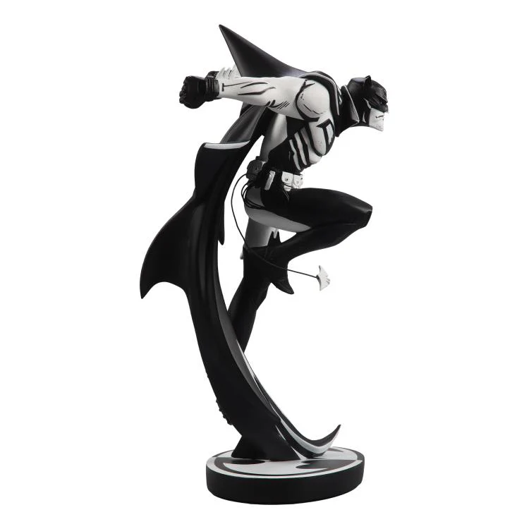 Preventa Estatua Batman (Sean Murphy Sketch Edition) (Poliresina) - Batman: White Knight - Batman Black & White marca McFarlane Toys x DC Direct escala 1/10 - Image 11