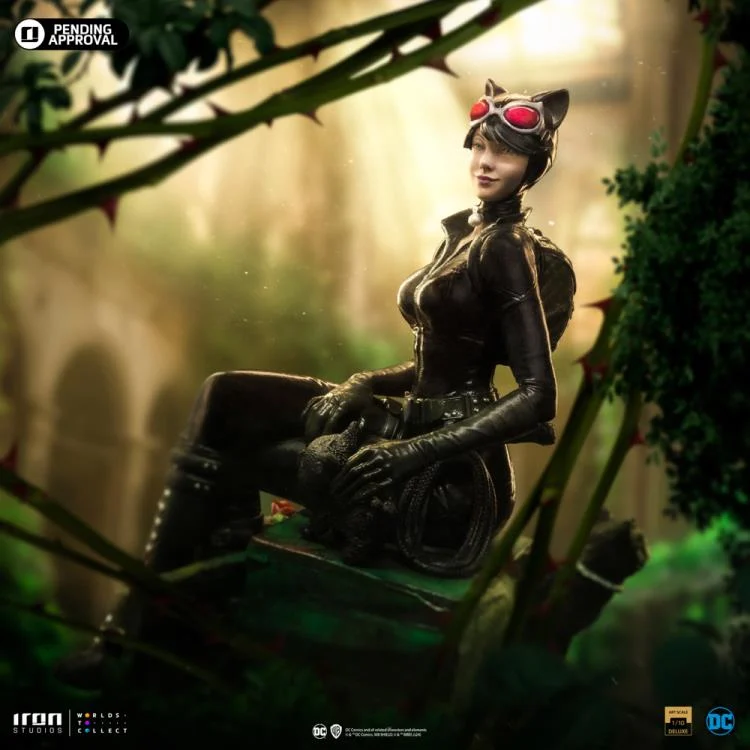 Preventa Estatua Catwoman Deluxe - Gotham City Sirens - Limited Edition marca Iron Studios escala de arte 1/10 - Image 2