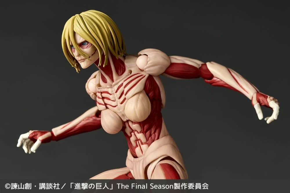 Preventa Figura Female Titan (Annie Leonhart) - Attack on Titan / Shingeki no Kyojin - Amazing Yamaguchi Revoltech marca Kaiyodo NR100 (16 cm) (relanzamiento) - Image 10